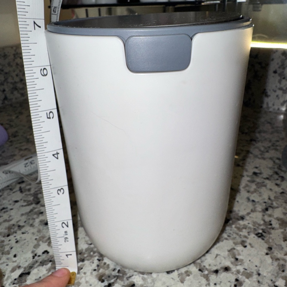 Brightroom Countertop Trash Bin - Picture 5 of 6